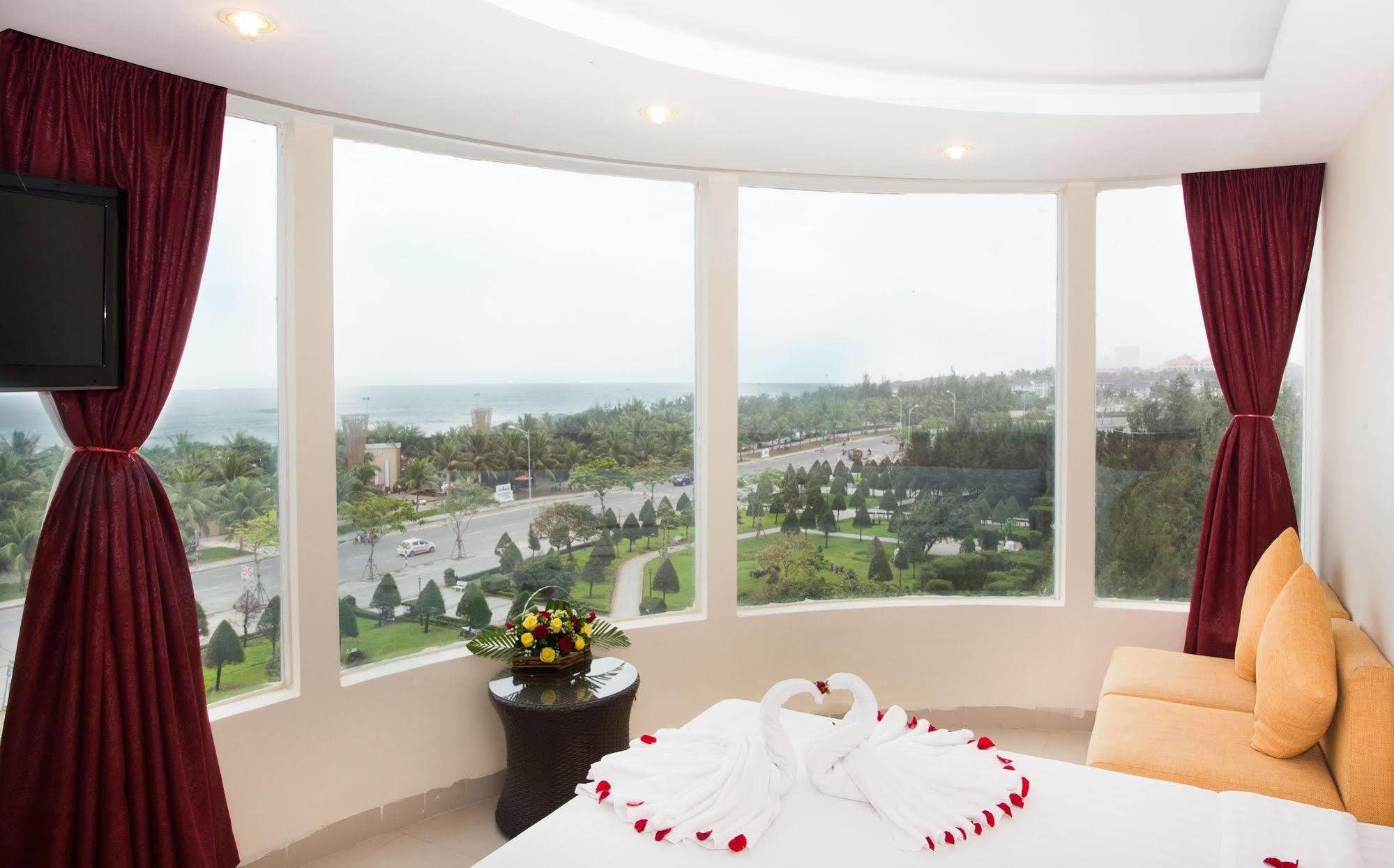 Grand Mango Hotel Da Nang Esterno foto